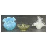 (O) Fenton Blue Opalescent Hobnail Vase Ruffled