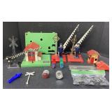 (P) Lot Of Assorted Lionel Set Pieces:
