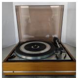 (Q) Dual 1219 Record Player
