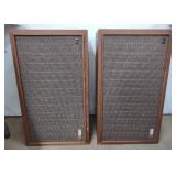 (P) The Fisher Model XP-7 Speakers