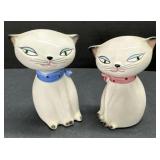 (O) Vintage Cat Salt and Pepper Shakers.
