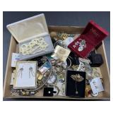 (A) Mixed Lot of Costume Jewelry including