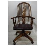 (P) Oak Office Chair With Leather Seat & Arm Rests