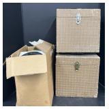 (Q) Records, 45s and 78s.