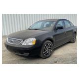 (L) 2006 Ford Five Hundred 4 Door Sedan