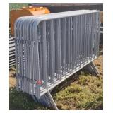 (JJ) Galvanized Gray Barricade Fencing