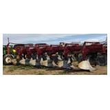 (BF) International Harvester Model 720 6-Bottom