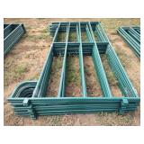 (AK) Green Metal Cattle Panels