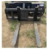 (AK) LandHonor 127ï¿½Hyd Rotating Base Pallet Fork