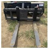 (AK) LandHonor 127ï¿½Hyd Rotating Base Pallet Fork