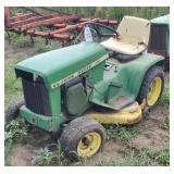 (II) John Deere 112 Lawn Tractor