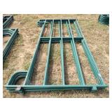 (AK) Green Metal Cattle Panels