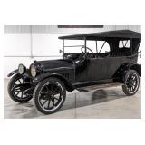 1915 Velie Model 15 5- Passenger Touring