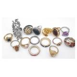 (G) Fifteen (15) Size 7 Costume Rings