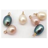(AB) 14K Yellow Gold Pearl pendants
