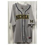 (A) Nike Michigan XXL Jersey