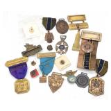 (JK) American Legion, Red cross, Medals +