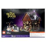 LEGO Set# 21341 Disney Hocus Pocus The Sanderson