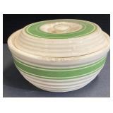 (TB) Hull Stoneware Beehive Dutch Oven, 7in