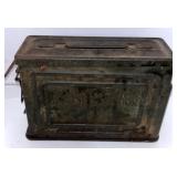 (LT) 10inch x 3.4inch x 6.5inch Metal Military