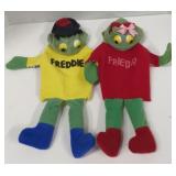 (JL) Freddie & Frieda The Frog Hand Puppets 15"T