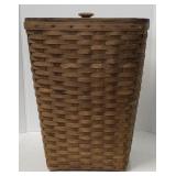 (ML) Longaberger Lidded Laundry Basket, 1983