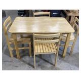 (KD) Honey Toned Rectangular Wooden Dining Table