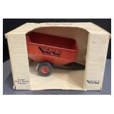 (AD) Ertl White Farm Equipment Plastic Scale