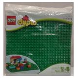 (LG) Lego Duplo Green Building Plates, 15".