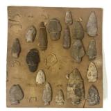(MT) Lot Of Stone Arrowheads.