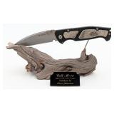 Colt M-16-K David Yellowhorse Auto Folder w/ Stand