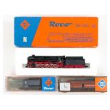 ROCO N Scale 02106A Loco w/ Tender and (2) Train C