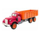 SSS International Harvester Dump Truck