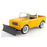 Original Yellow Tru-Scale International Scout Truc