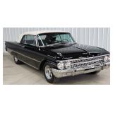 1961 Ford Galaxie Sunliner Convertible