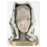 Early Retired Lladro 'Bust Of Girl With Scarf' P