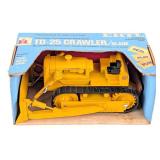 1/16 Ertl International TD25 Crawler w/ Blade in B