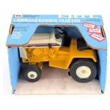 1/16 Ertl IH Cub Cadet 129 Lawn and Garden Tractor
