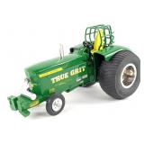 Custom 1/16 John Deere 5020 Pulling Tractor