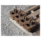 Caterpillar D2 Head