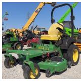 John Deere Z Trak 48' Zero Turn Lawn Mower