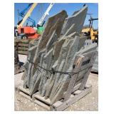 1.5' Full Color Standup/Irregular Bluestone