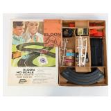 Eldon HO Scale Over & Under "8" Road Race Set in