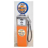 1960s Gulf Erie Model 129-22 Gas Pump w/ Globe