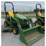 John Deere 1025R Loader Tractor