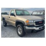 2004 GMC 2500 HD C24