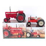 1/16 Ertl International 826 and Ford 901 Tractor F