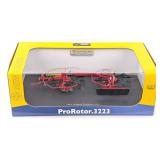 1/32 Universal Hobbies New Holland ProRotor 3223 R