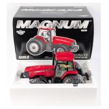 1/16 Ertl Case IH Magnum MX240 Tractor with Duals