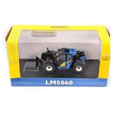 1/32 Universal Hobbies New Holland LM5060 Telehand